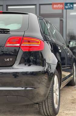 Хетчбек Audi A3 2009 в 