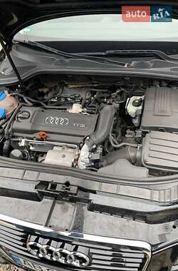 Хетчбек Audi A3 2009 в 