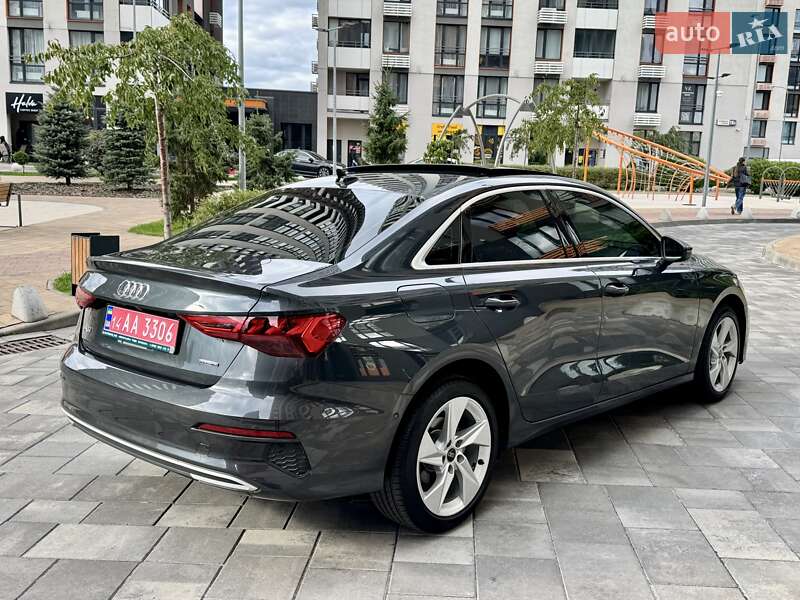 Седан Audi A3 2023 в Киеве