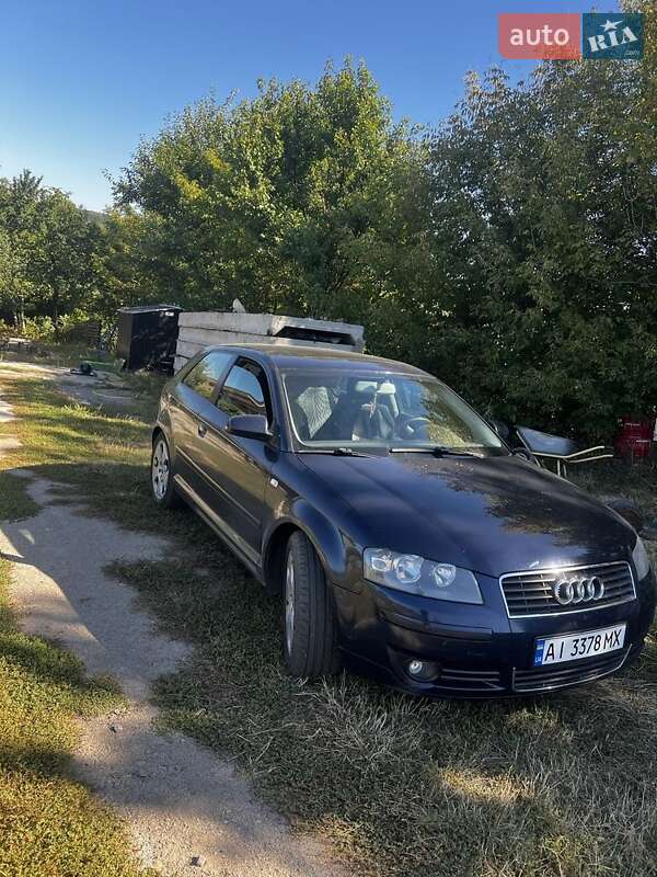 Хэтчбек Audi A3 2003 в Кременчуге