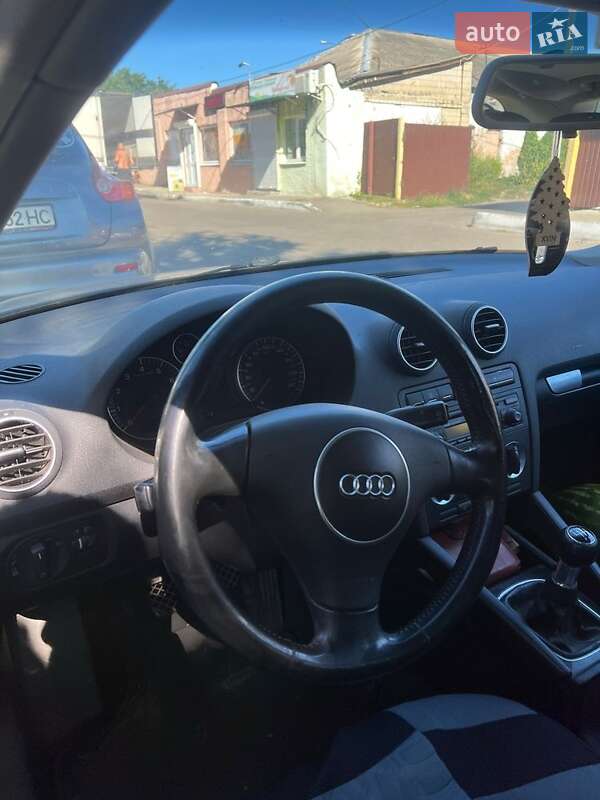 Хэтчбек Audi A3 2003 в Кременчуге