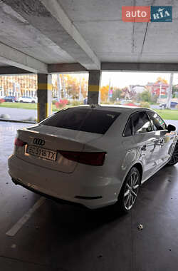 Седан Audi A3 2015 в Львове