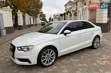 Седан Audi A3 2014 в Одессе