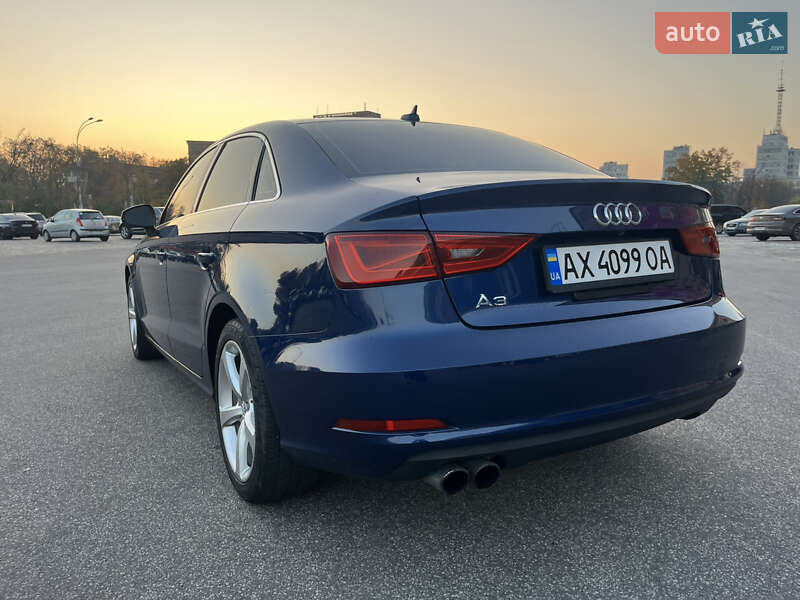 Седан Audi A3 2015 в Харькове