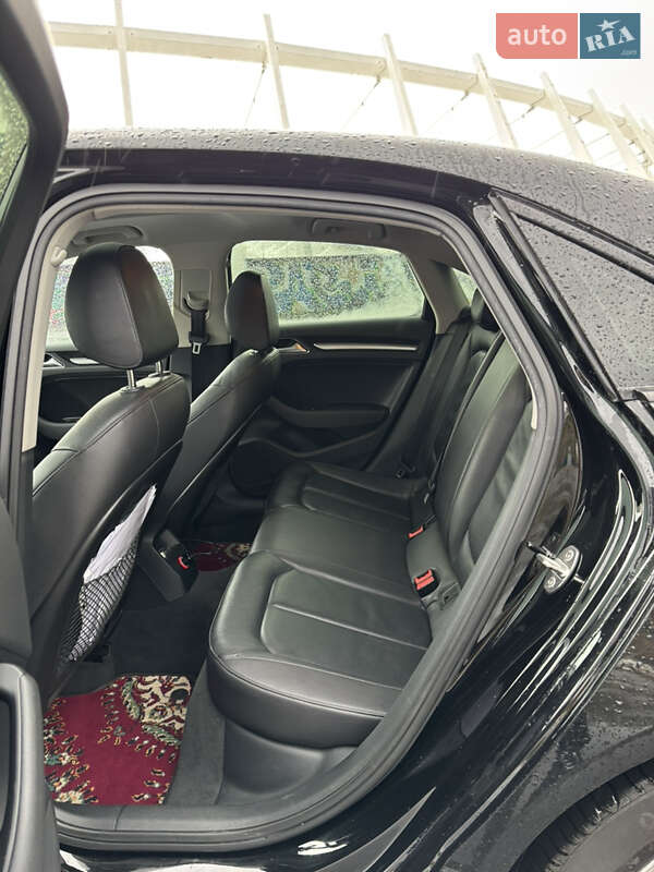 Седан Audi A3 2015 в Івано-Франківську