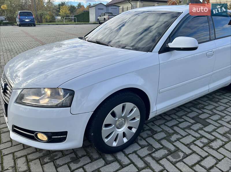 Хетчбек Audi A3 2012 в Золочеві фото 31 Хетчбек Audi A3 2012 в Золочеві