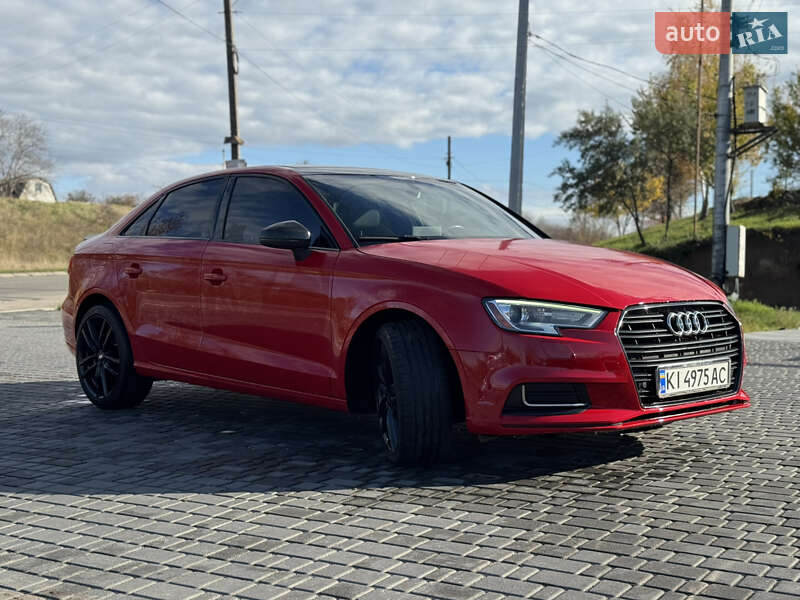 Седан Audi A3 2020 в Гатне