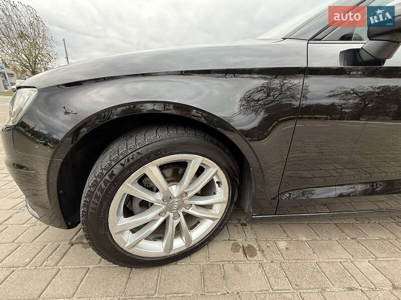 Седан Audi A3 2015 в Львові фото 16 Седан Audi A3 2015 в Львові