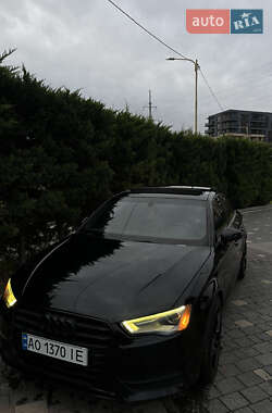 Седан Audi A3 2014 в Ужгороде