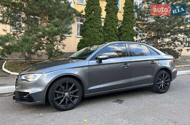 Седан Audi A3 2015 в Харкові