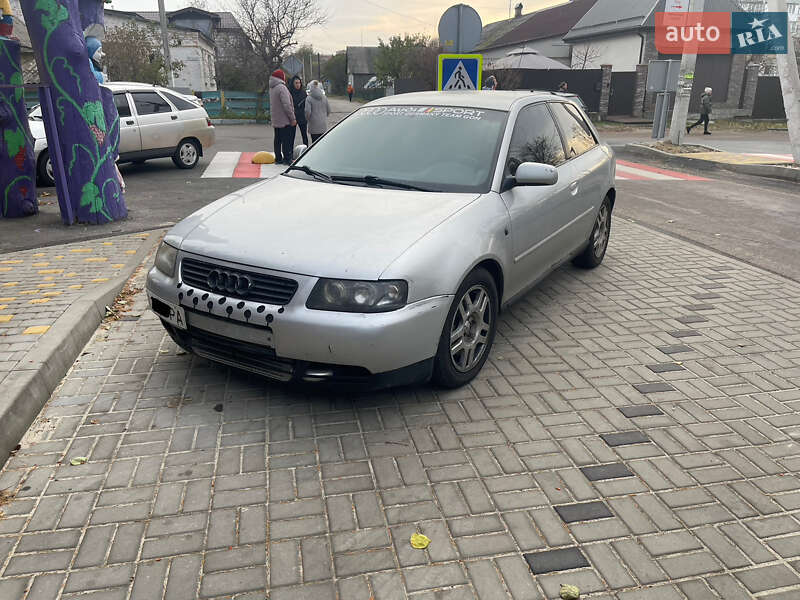 Хетчбек Audi A3 1999 в Києві фото 10 Хетчбек Audi A3 1999 в Києві