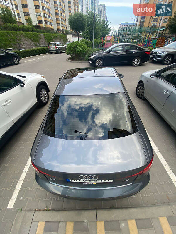 Седан Audi A3 2015 в Києві фото 27 Седан Audi A3 2015 в Києві