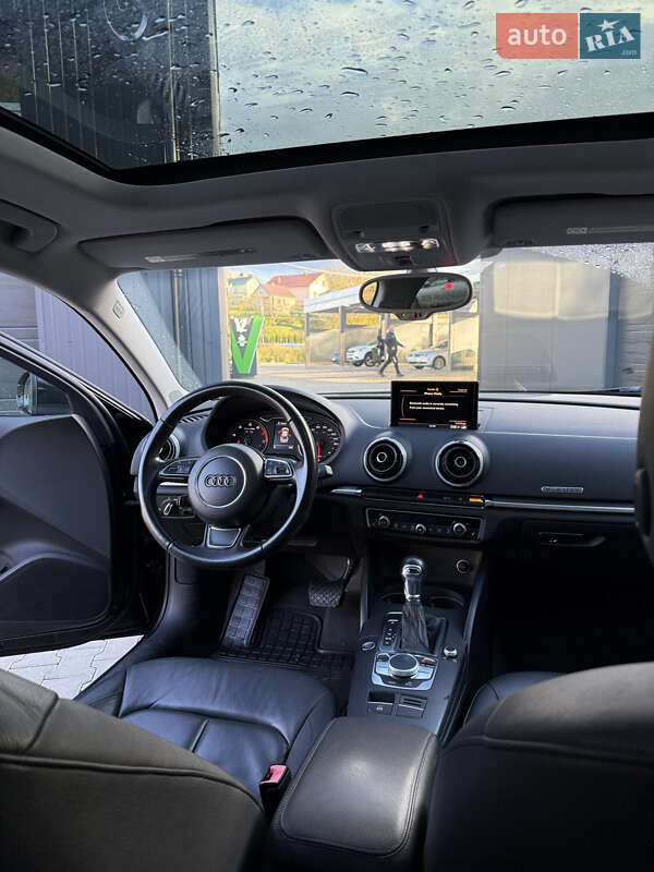 Седан Audi A3 2014 в Львові