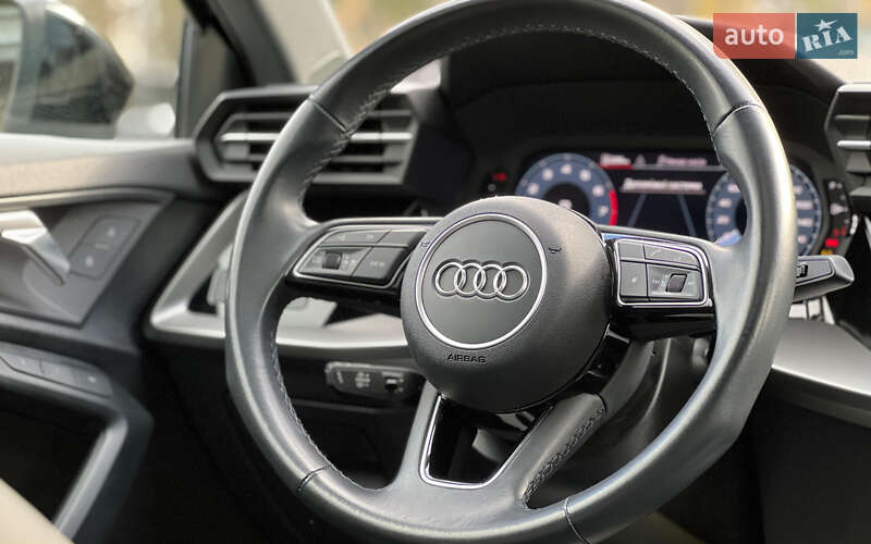 Седан Audi A3 2022 в Львове фото 25 Седан Audi A3 2022 в Львове
