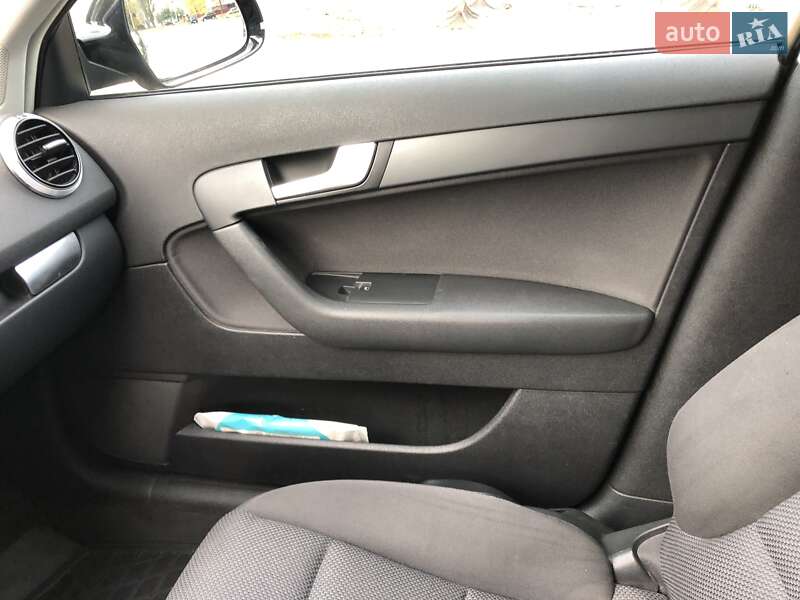 Хетчбек Audi A3 2010 в Черкасах фото 14 Хетчбек Audi A3 2010 в Черкасах