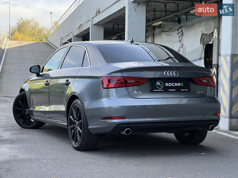 Седан Audi A3 2015 в Києві