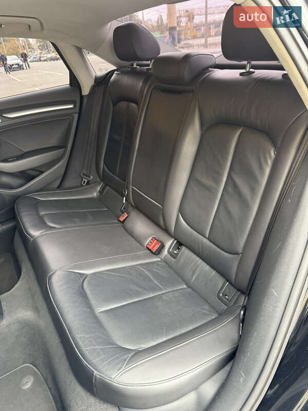 Седан Audi A3 2014 в Киеве