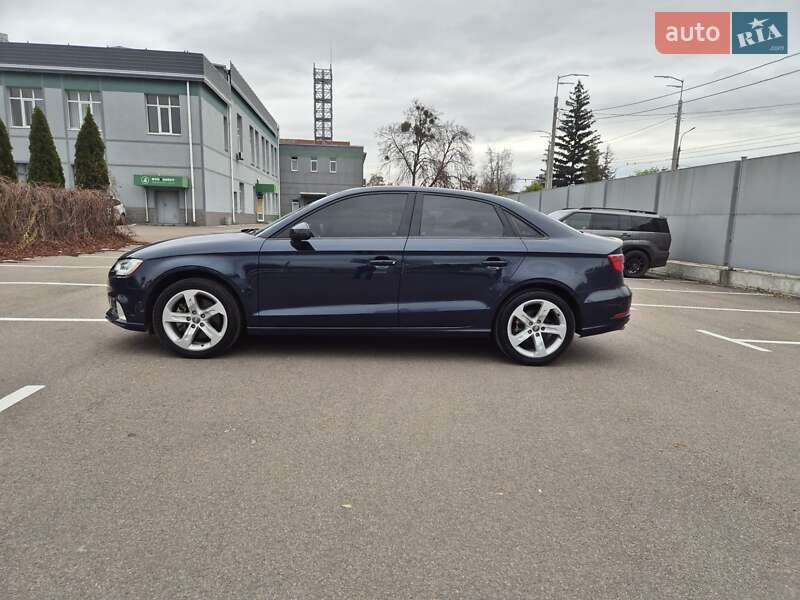 Седан Audi A3 2017 в Києві фото 36 Седан Audi A3 2017 в Києві