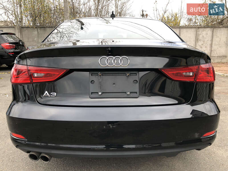 Седан Audi A3 2015 в Ірпені