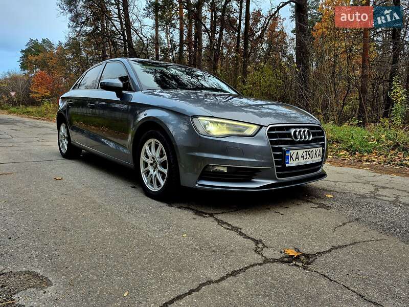 Седан Audi A3 2016 в Киеве фото 18 Седан Audi A3 2016 в Киеве