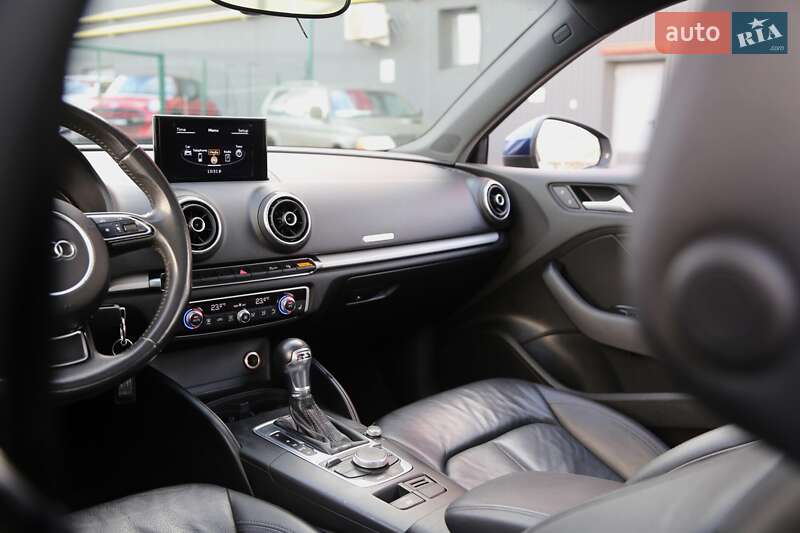 Седан Audi A3 2015 в Києві