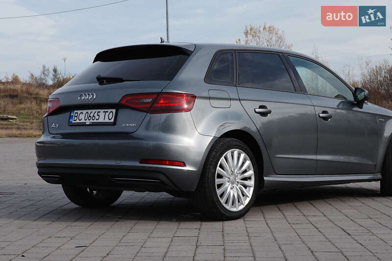 Хэтчбек Audi A3 2015 в Львове фото 6 Хэтчбек Audi A3 2015 в Львове