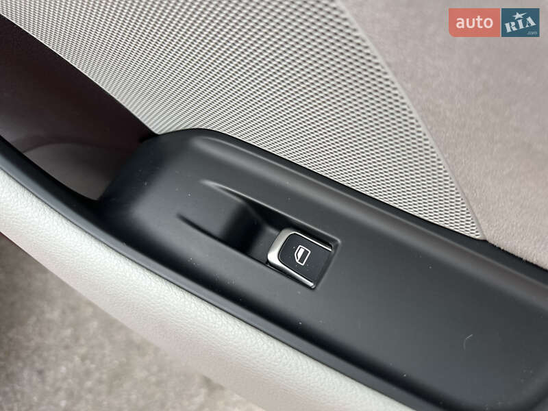 Хетчбек Audi A3 2016 в Києві