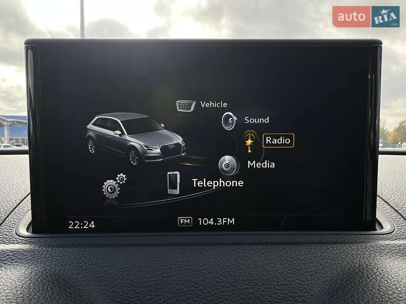 Хетчбек Audi A3 2017 в Одесі