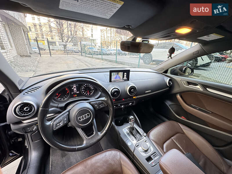 Седан Audi A3 2016 в Днепре