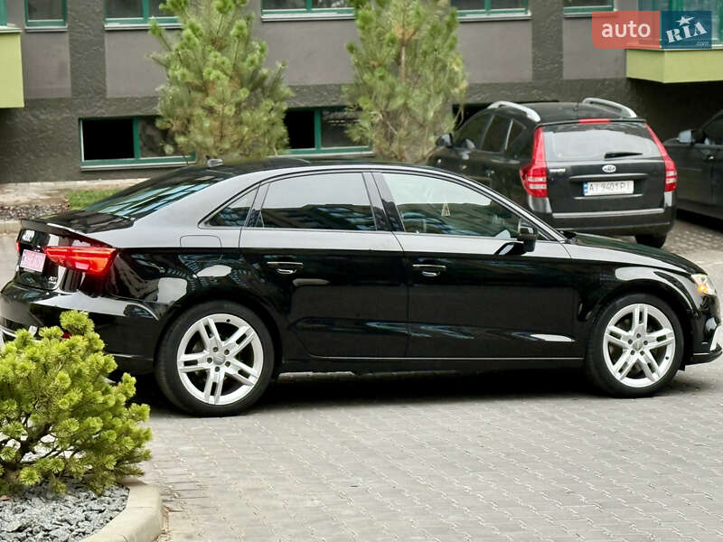 Седан Audi A3 2017 в Києві