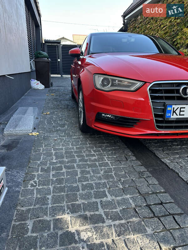 Седан Audi A3 2016 в Дніпрі фото 4 Седан Audi A3 2016 в Дніпрі
