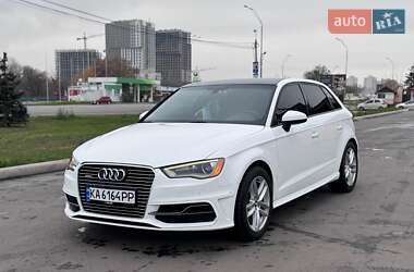 Хетчбек Audi A3 2016 в Києві