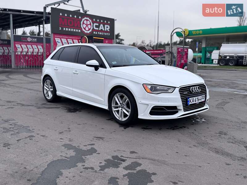 Хэтчбек Audi A3 2016 в Киеве фото 9 Хэтчбек Audi A3 2016 в Киеве