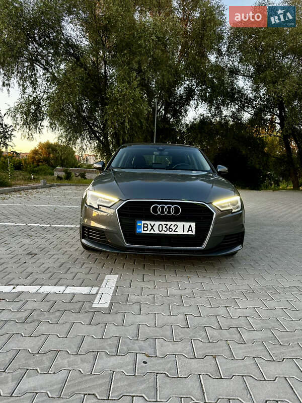 Хэтчбек Audi A3 2017 в Хмельницком фото 14 Хэтчбек Audi A3 2017 в Хмельницком
