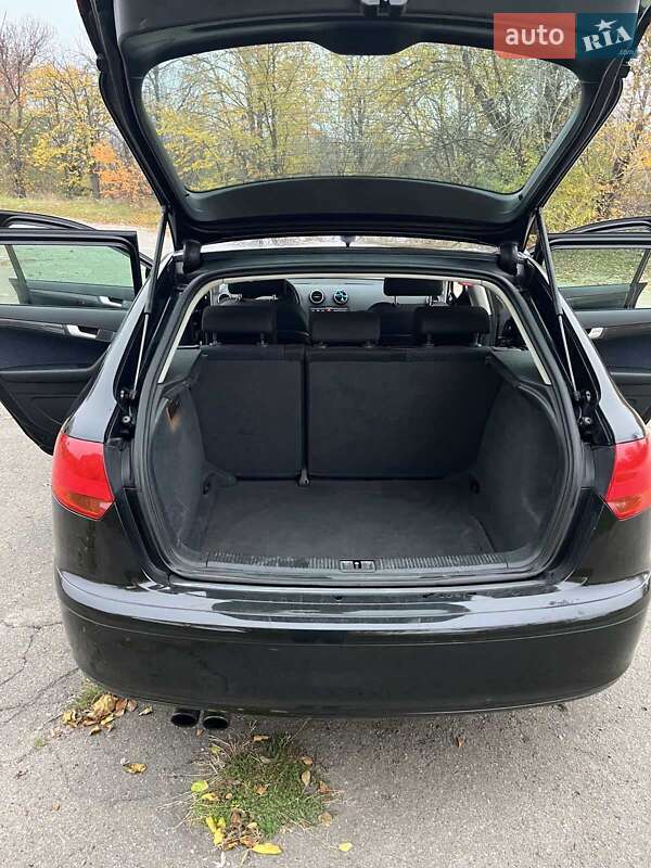 Хетчбек Audi A3 2006 в Вознесенську