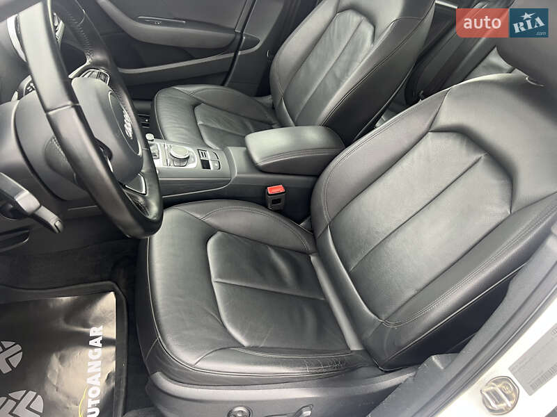 Хэтчбек Audi A3 2016 в Киеве