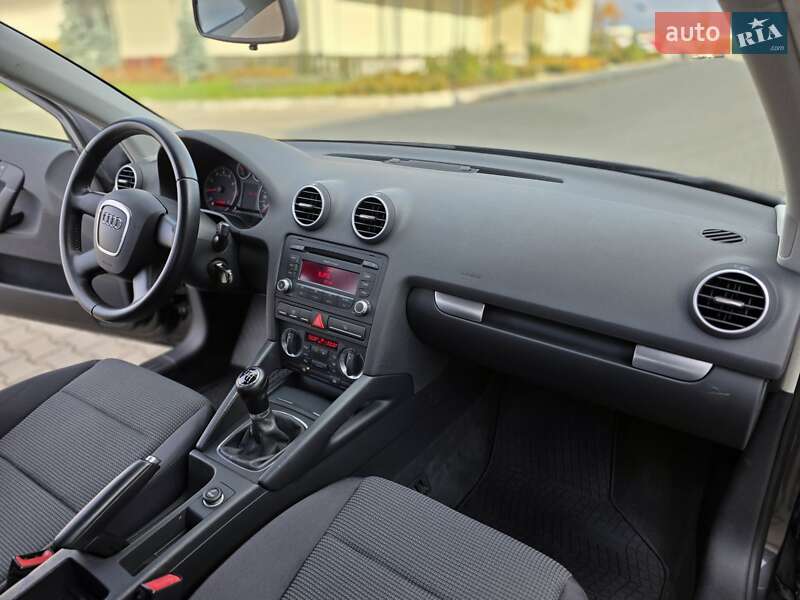 Хэтчбек Audi A3 2008 в Луцке фото 15 Хэтчбек Audi A3 2008 в Луцке