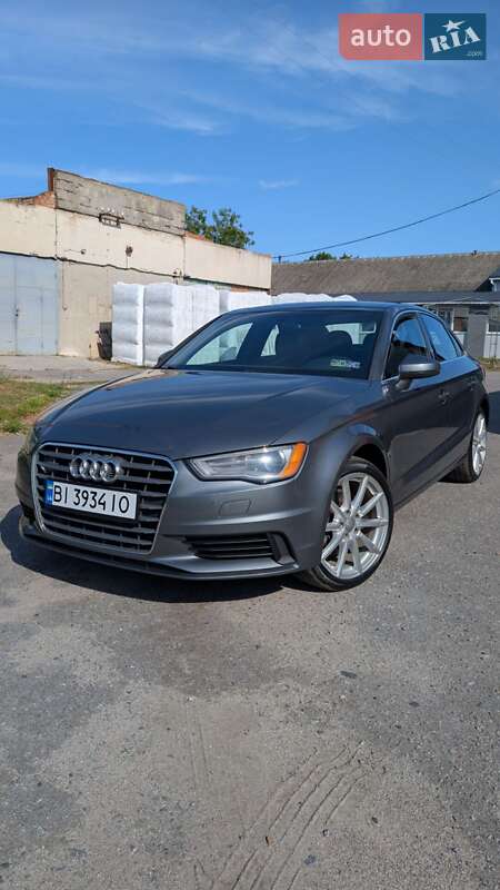 Седан Audi A3 2014 в Горишних Плавнях