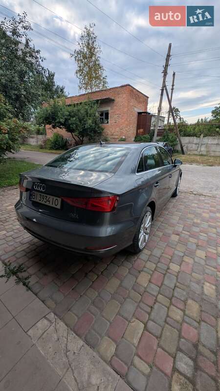 Седан Audi A3 2014 в Горишних Плавнях