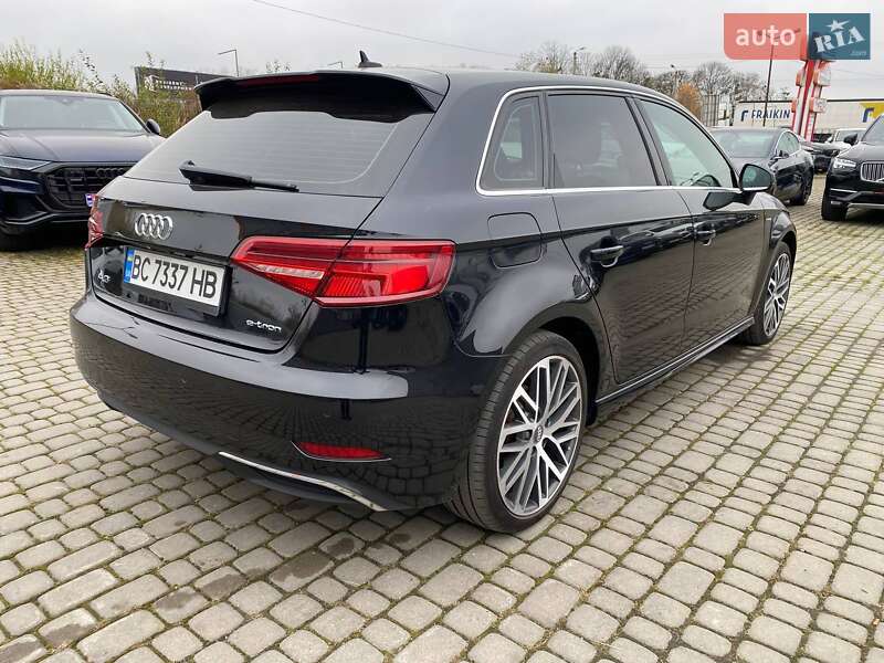 Хетчбек Audi A3 2018 в Львові