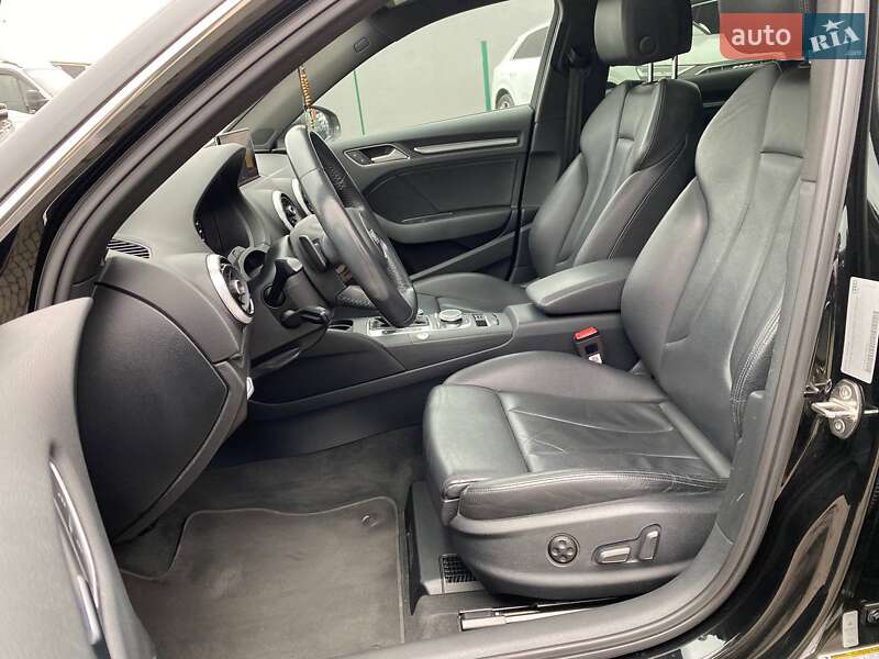 Хетчбек Audi A3 2018 в Львові