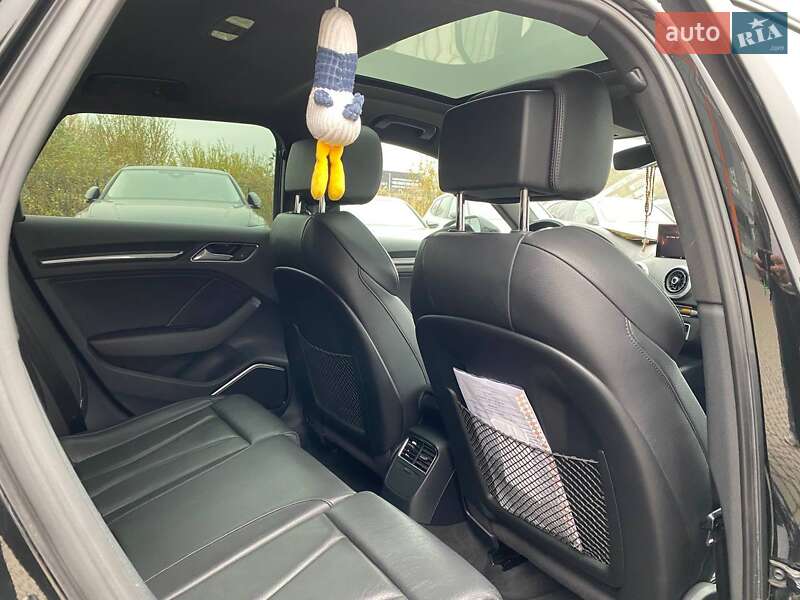 Хетчбек Audi A3 2018 в Львові