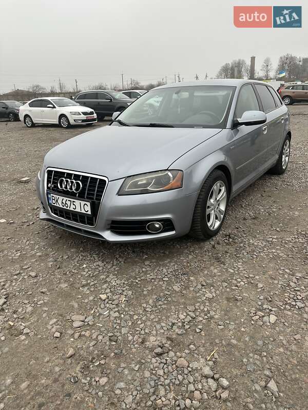 Хэтчбек Audi A3 2012 в Ровно