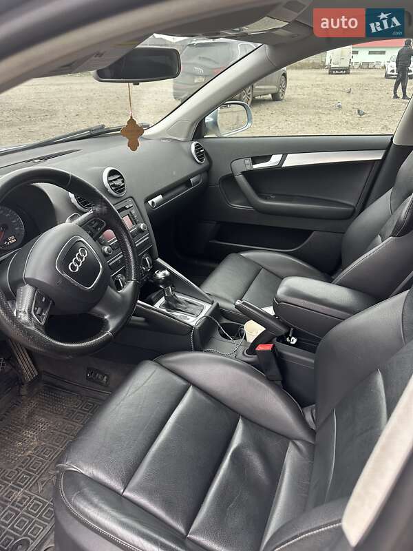 Хэтчбек Audi A3 2012 в Ровно