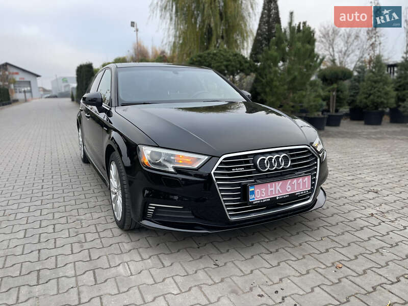 Хетчбек Audi A3 2017 в Луцьку фото 13 Хетчбек Audi A3 2017 в Луцьку