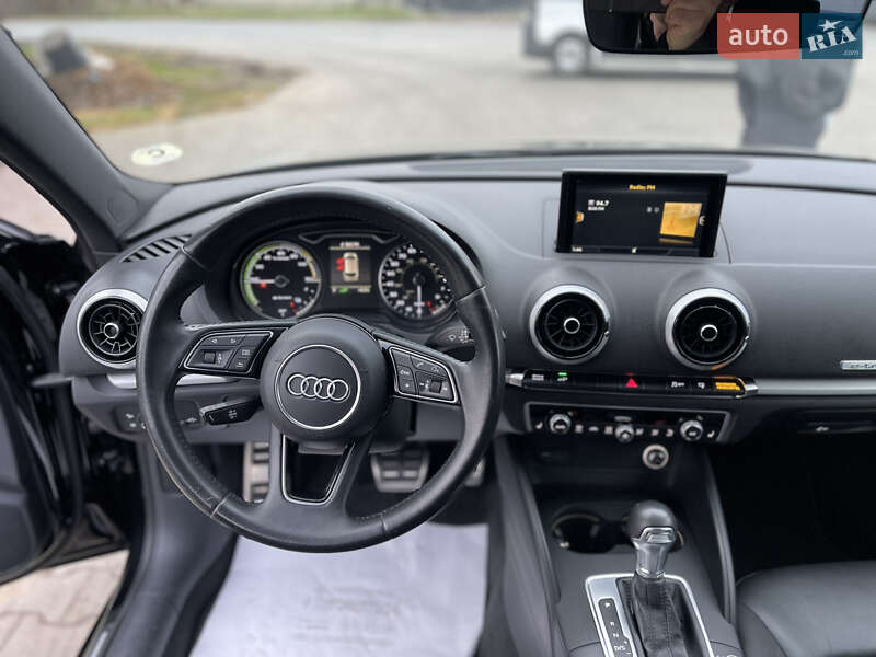 Хетчбек Audi A3 2017 в Луцьку фото 18 Хетчбек Audi A3 2017 в Луцьку