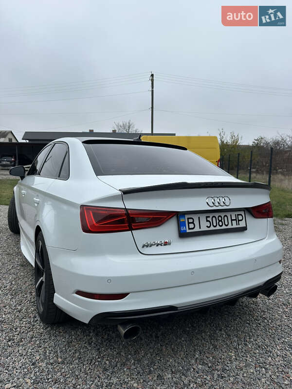 Седан Audi A3 2015 в Києві