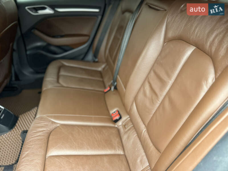 Хетчбек Audi A3 2016 в Києві фото 14 Хетчбек Audi A3 2016 в Києві