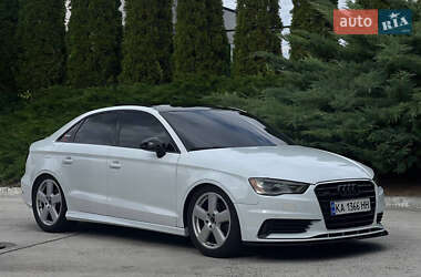 Седан Audi A3 2015 в Черкасах