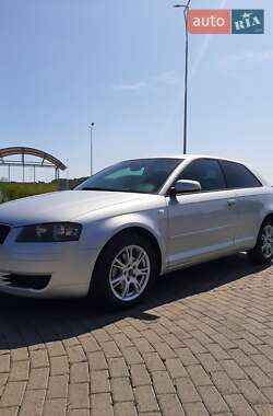 Хэтчбек Audi A3 2003 в Мукачево